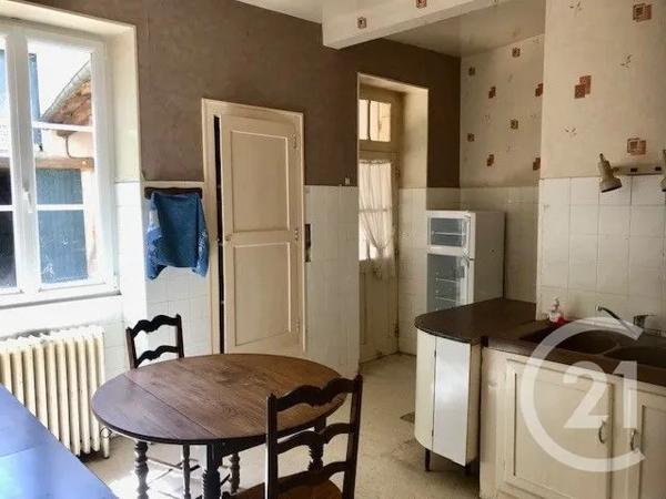 Maison à vendre  11 pièces - 233,23 m 2   BLET  - 18
