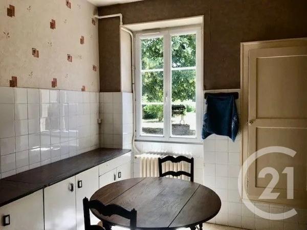 Maison à vendre  11 pièces - 233,23 m 2   BLET  - 18