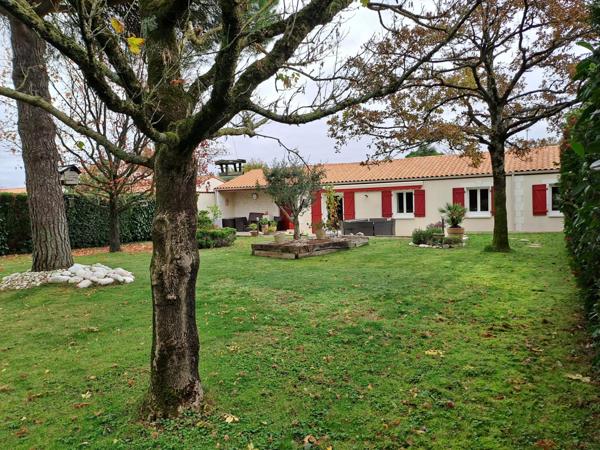 Maison de plain pied 101M2,3 chambres, garage,jardin