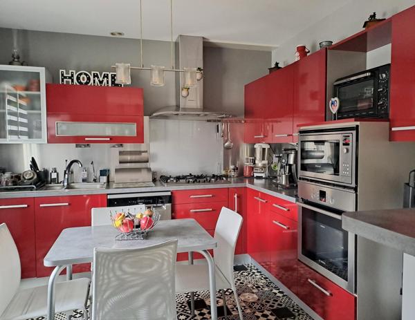 Maison de plain pied 101M2,3 chambres, garage,jardin