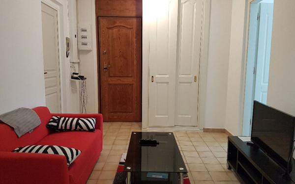 Appartement à louer    2 pièces •  Bron