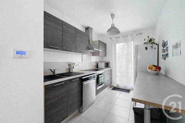 Maison à vendre  4 pièces - 87,79 m 2   ST JEAN DE LA RUELLE  - 45