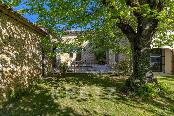 Propriété d’Exception avec Vue sur le Mont Ventoux, Une Signature Rare au Cœur des Vignobles de Vais