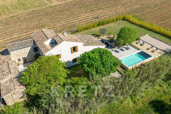 Propriété d’Exception avec Vue sur le Mont Ventoux, Une Signature Rare au Cœur des Vignobles de Vais