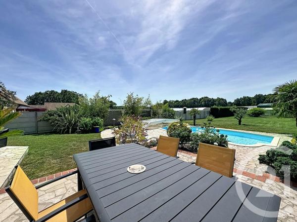 Maison à vendre  9 pièces - 162,97 m 2   ROMORANTIN LANTHENAY  - 41