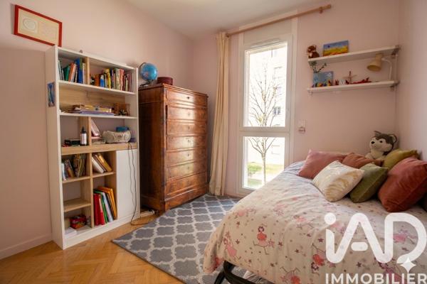 Appartement à vendre 4 pièces 79,1 m² Issy-les-Moulineaux