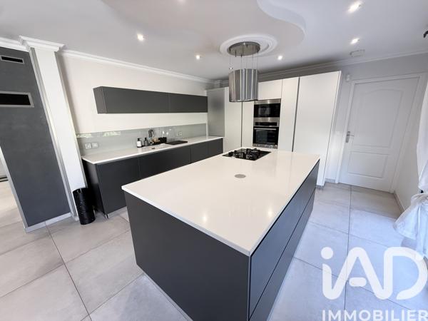 Maison à vendre 7 pièces 200 m² Ollainville