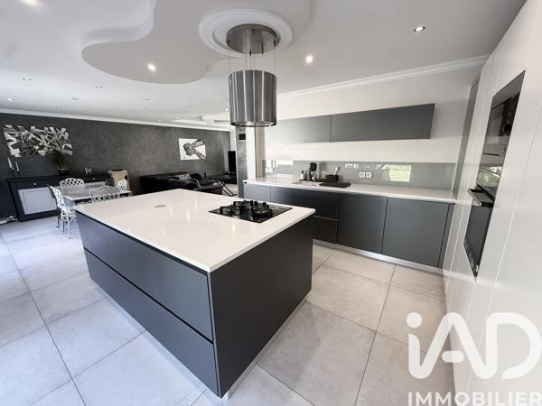 Maison à vendre 7 pièces 200 m² Ollainville