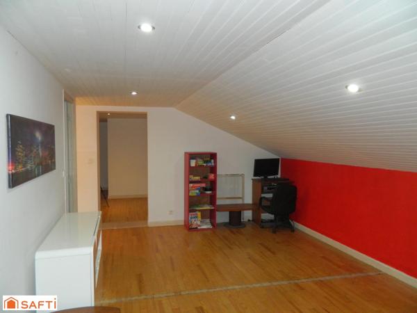 Tènement de 3 maisons,sur terrain de 6800m² env. Espace d'accueil ou projet famillial