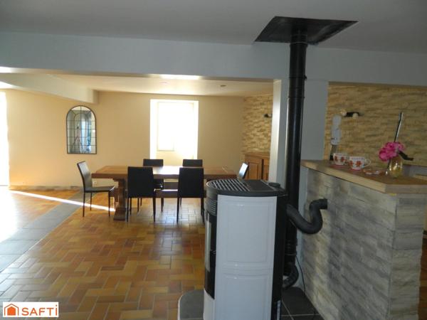 Tènement de 3 maisons,sur terrain de 6800m² env. Espace d'accueil ou projet famillial