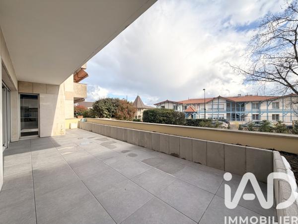 Appartement à vendre 6 pièces 141 m² Le Plessis-Robinson
