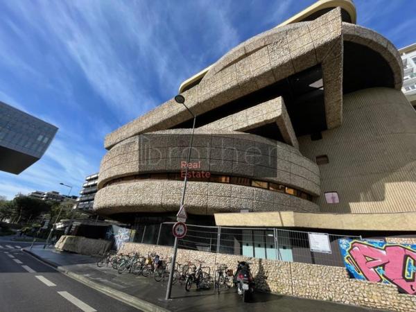 Bureau de 2530 m² à louer à Bordeaux Meriadeck
