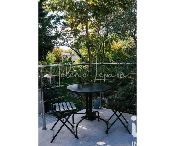 Maison à vendre 6 pièces 153 m² Taverny