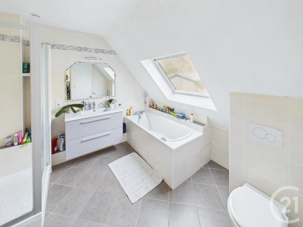 Maison à vendre  5 pièces - 118,75 m 2   GALLARDON  - 28