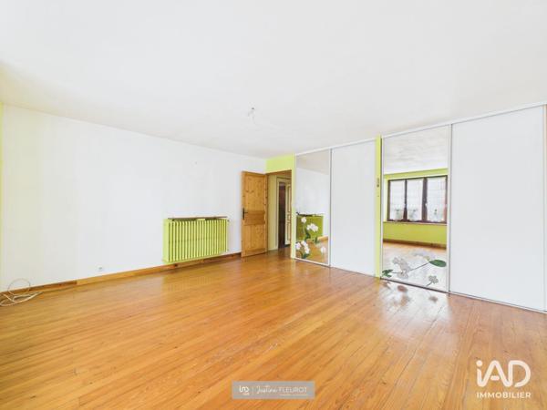Maison à vendre 6 pièces 148 m² Fougerolles-Saint-Valbert