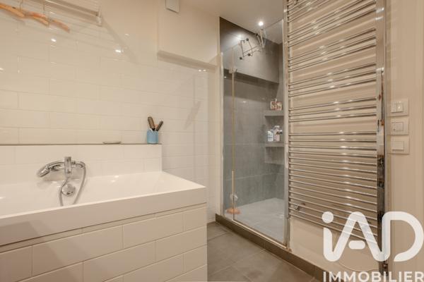 Appartement à vendre 4 pièces 78 m² Paris 7