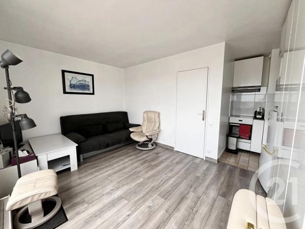 Appartement F1 à vendre  1 pièce - 24,46 m 2   COURBEVOIE  - 92