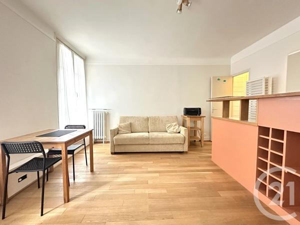 Appartement F1 à vendre  1 pièce - 24,46 m 2   COURBEVOIE  - 92