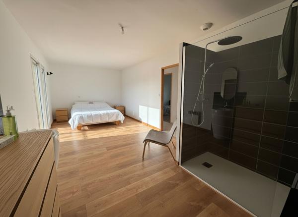 Maison L Isle Jourdain 5 pièce(s) 149.71 m2