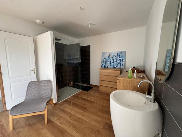 Maison L Isle Jourdain 5 pièce(s) 149.71 m2