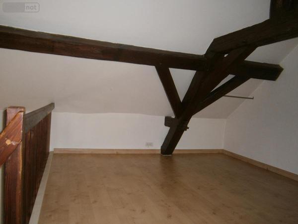 Appartement à louer à Divonne-les-Bains dans l'Ain (01220), ref : 01047-L107