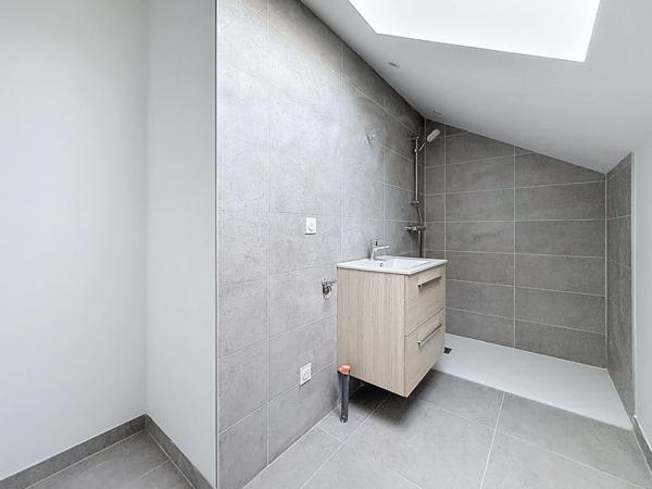 Appartement rénoé avec extérieur 3 chambres