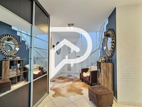 Maison 7 pièces 200 m2