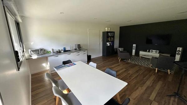 Achat - Fonds et/ou murs commerciaux Château-Gontier-sur-Mayenne 53200 4 pièces 250 m 2 1756 m 2