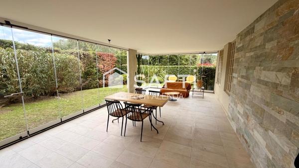 Rez-de-jardin d’exception face au Golf