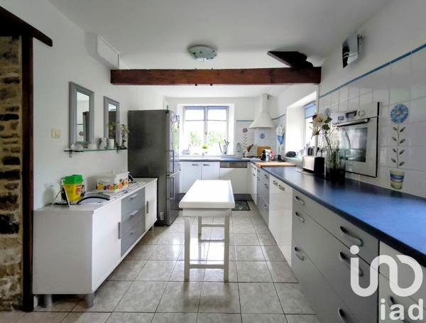 Maison 5 pièces de 196 m² à Soulles (50750)