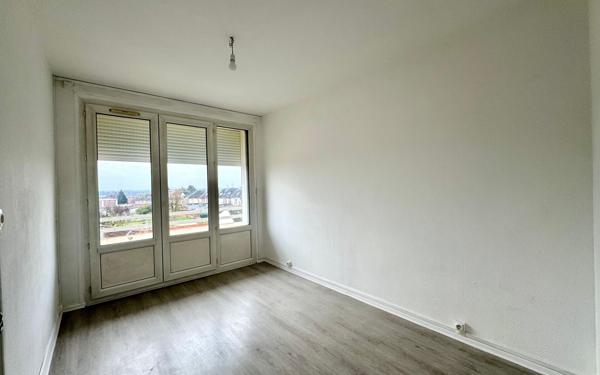Appartement à vendre    4 pièces • 68 m2 Saint-Quentin