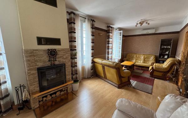 Maison à vendre    7 pièces •  Viroflay