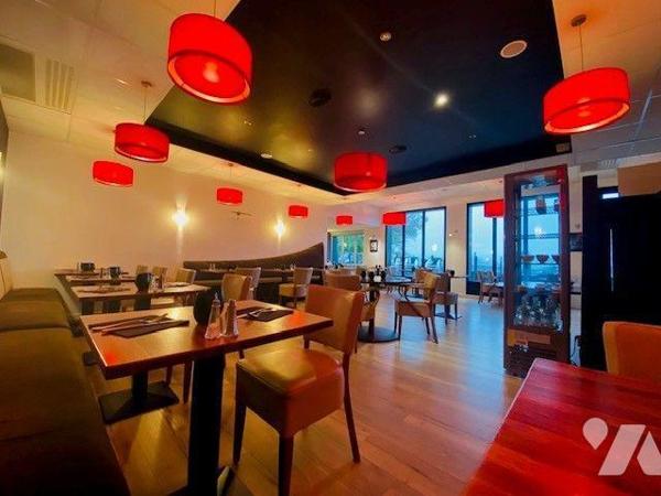 A Vendre à Saint-Quay-Perros (22700) en Côtes-d'Armor (22) un Fonds de commerce à usage de  "Re...