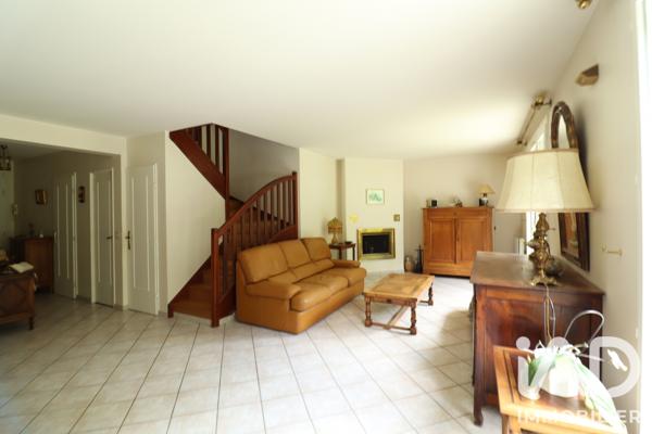 Maison à vendre 7 pièces 145 m² Saint-Germain-en-Laye