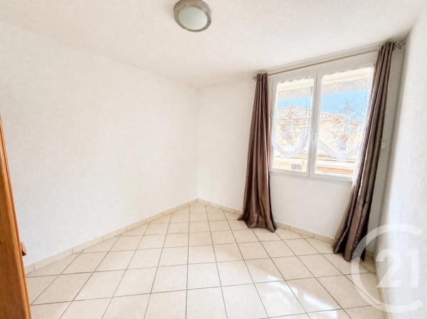 Appartement T3 à vendre  3 pièces - 55,52 m 2   LE GRAU DU ROI  - 30