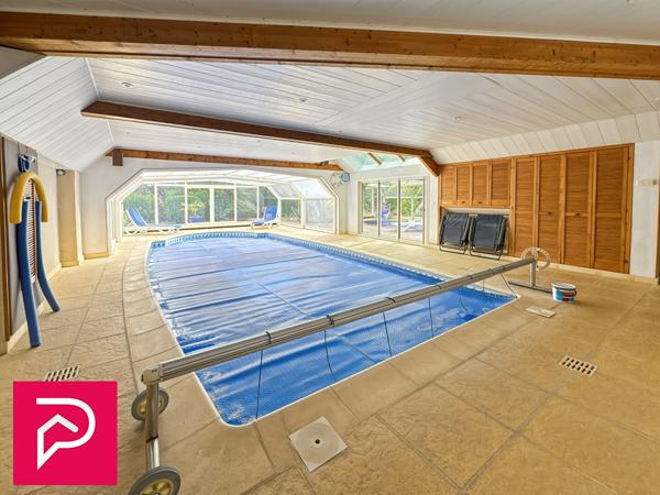 Maison 8 pièces 240 m2