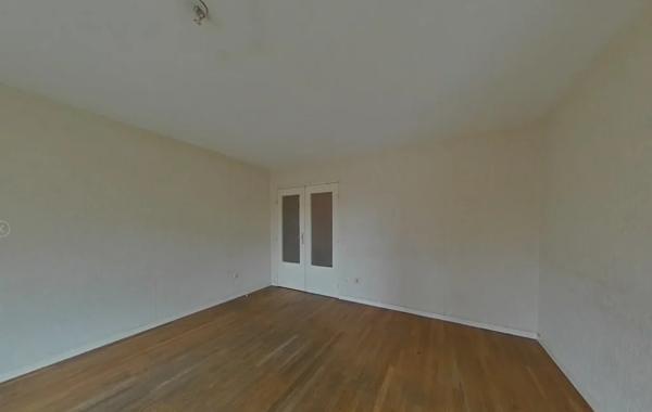 APPARTEMENT T4 A LOUER - VILLEURBANNE Onze-Novembre 105.51 m 2 1 290 € charges comprises par mois