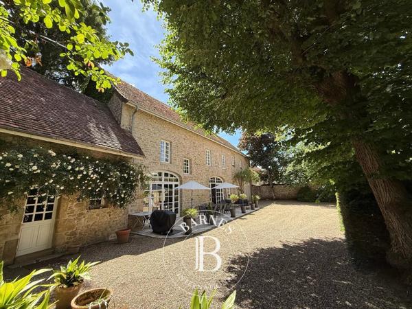 Beaune, Maison de village 10 Chambres -  473 m² à vendre