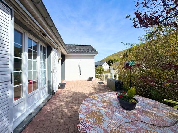 Pavillon T5 de plain-pied avec sous-sol complet - Le Cottage de la Vallée