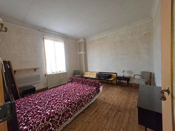 Maison Hirson 6 pièce(s) 150 m2