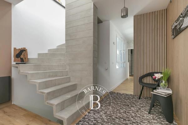 Puteaux, Maison 5 Chambres -  183 m² à vendre