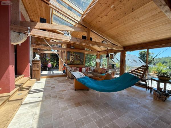 Maison à vendre à Quimper dans le Finistère (29000), ref : LD/BXS   
centre-ville