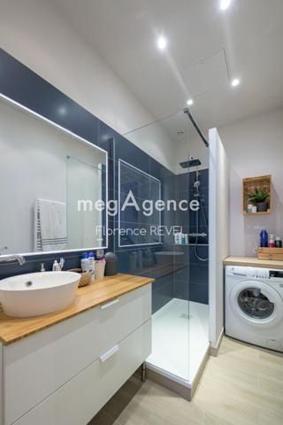 Appartement à LYON 6E ARRONDISSEMENT, 69006 - 3 pièces 76m²