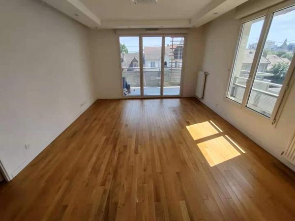 Villejuif (94800) Métro Louis Aragon | Appartement 4 pièces de 76,7 m² avec balcon