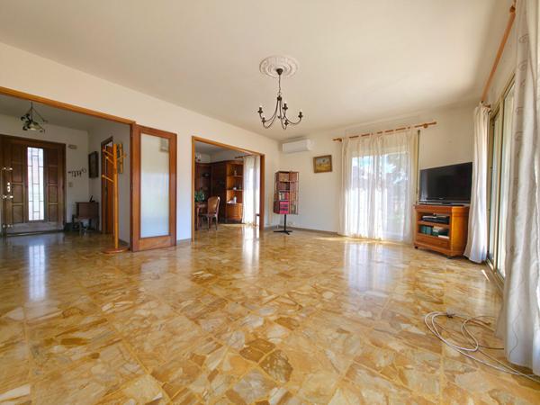 Appartement La Garde 5 pièce(s) 146.19 m2 - Comme une maison, avec jardin privatif et garage