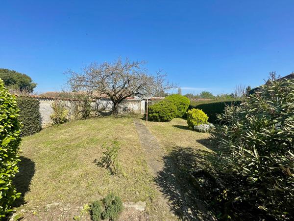 A VENDRE MARSILLY MAISON 171 m2 4 CHAMBRES AVEC JARDIN ,  Marsilly