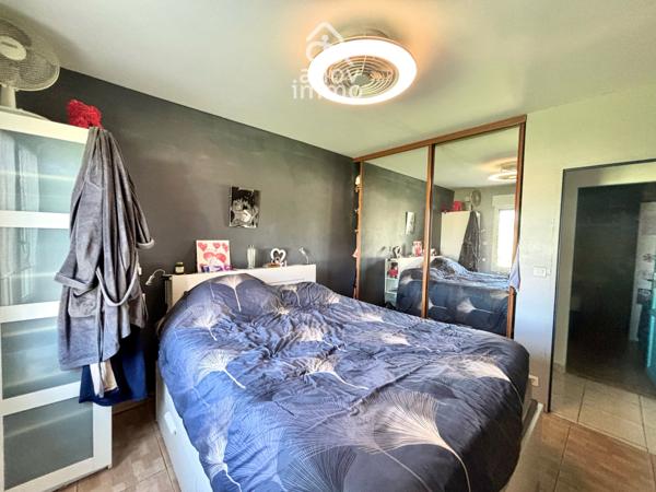 Maison
                                                                                                                                                                                                                                                                                                                        5 pièce(s)                                                                                                                                                                                                          4 chambre(s)                                                                                                                                                                                                          137  m²
