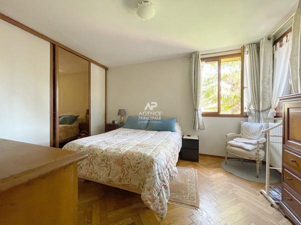 Vélizy-Villacoublay - Maison 6 pièces. €787 950 ** - Référence 665-C