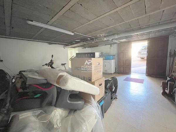 Vélizy-Villacoublay - Maison 6 pièces. €787 950 ** - Référence 665-C