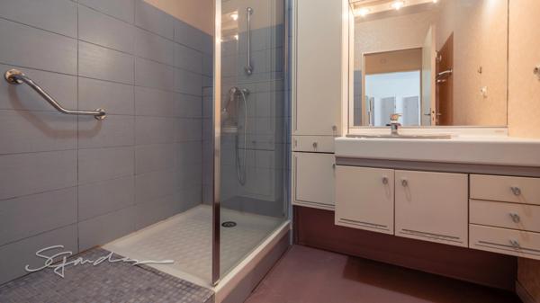 Dpt Pyrénées Atlantiques (64), à vendre PAU appartement T1